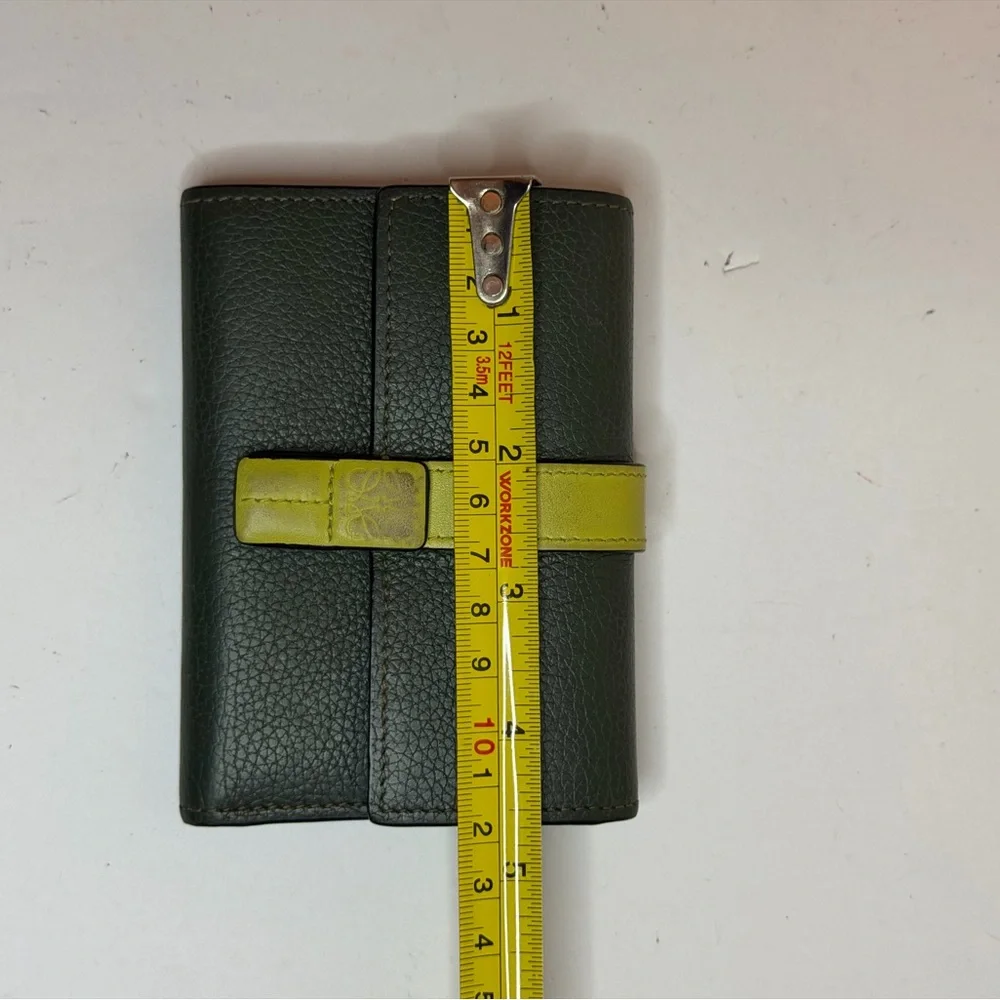 Loewe Small Vertical Wallet Green/Lime Yellow Grained Calf Leather